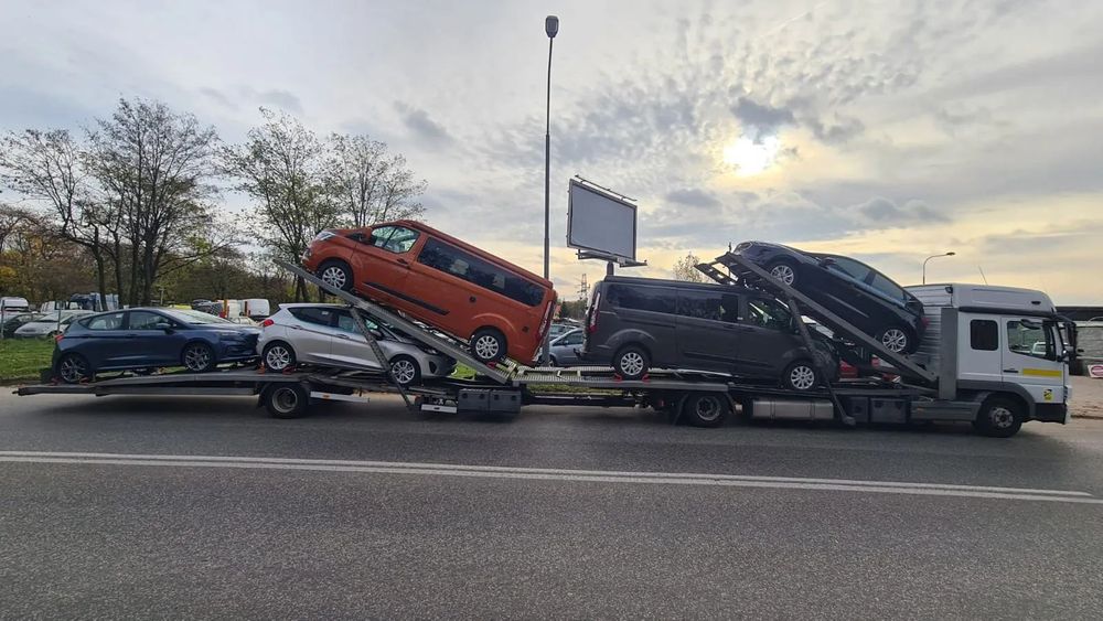 Mercedes-Benz Atego 824 Autotransporter LF5 VDI2700  ATEGO 824 LF5 EURO5 VDI2700 Doinwestowany POMOC DROGOWA Pń