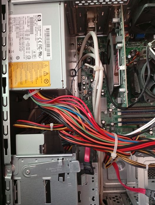 Skrzynka Komputera HP