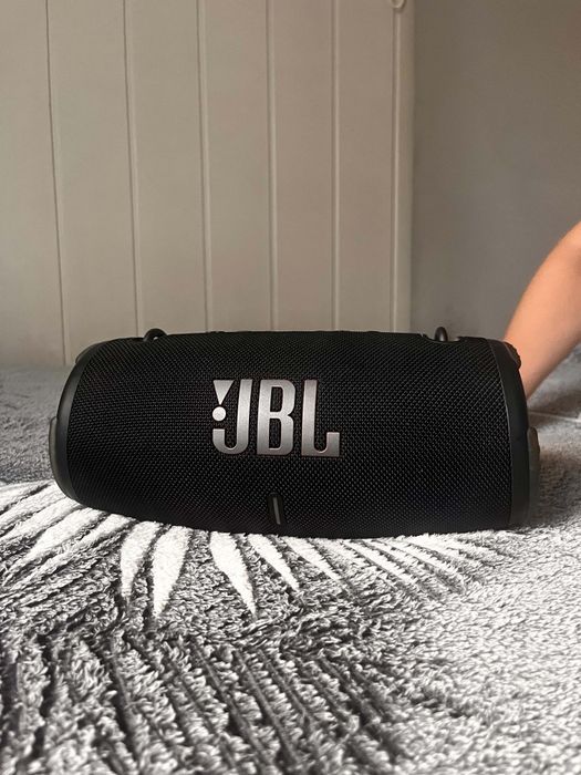 Głośnik JBL xtreme 3 z ładowarką