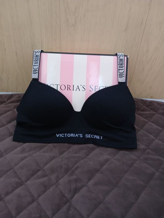 Бесшовный бюстгальтер без косточки Bra Victoria Secret