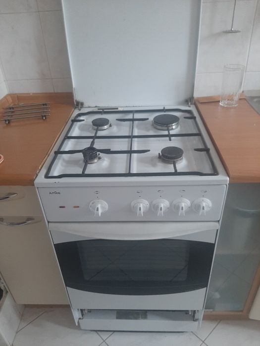 Kuchenka gazowo elektryczna
