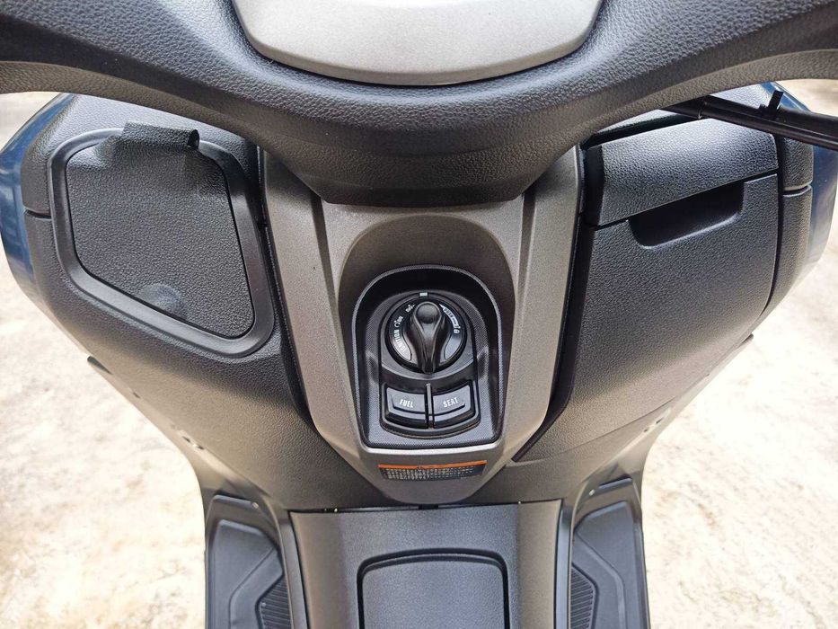 Yamaha N max 125 new v2 2023