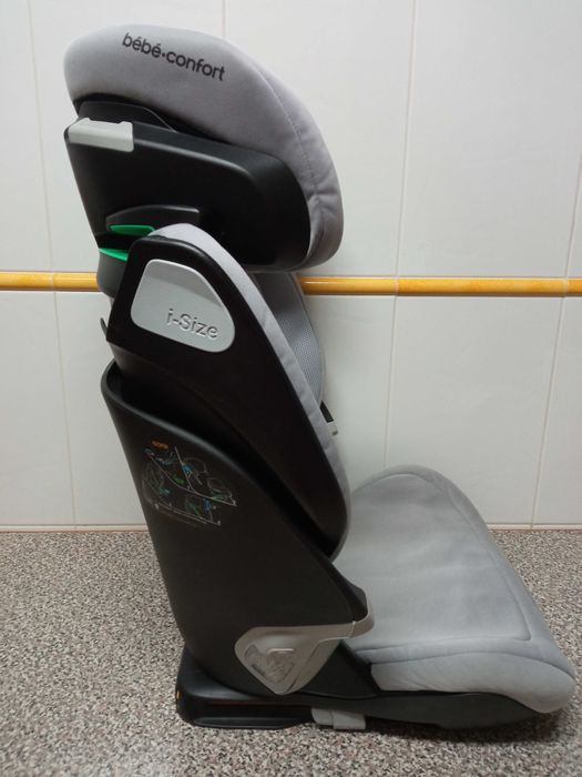 Cadeira auto, marca Bébé Confort, 3,5-12 anos, muito bom estado