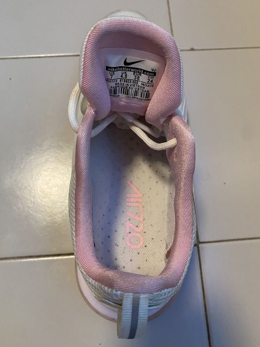 Nike airmax 720 rosa e branco