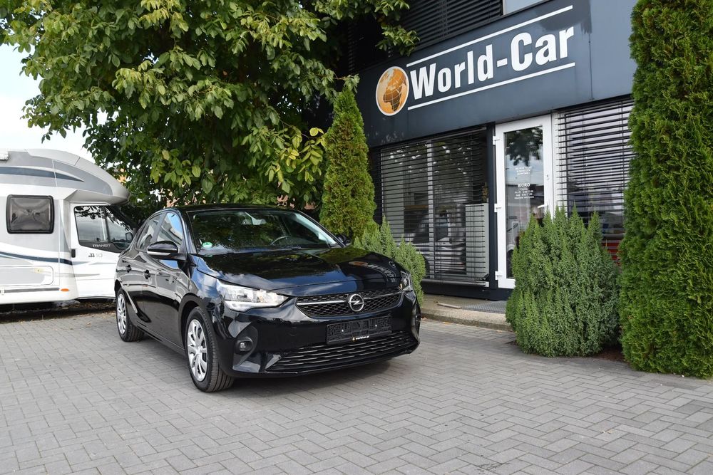 Opel Corsa Nawigacja,Temomat,Kamera,Podgrzewane fotele i kierownica