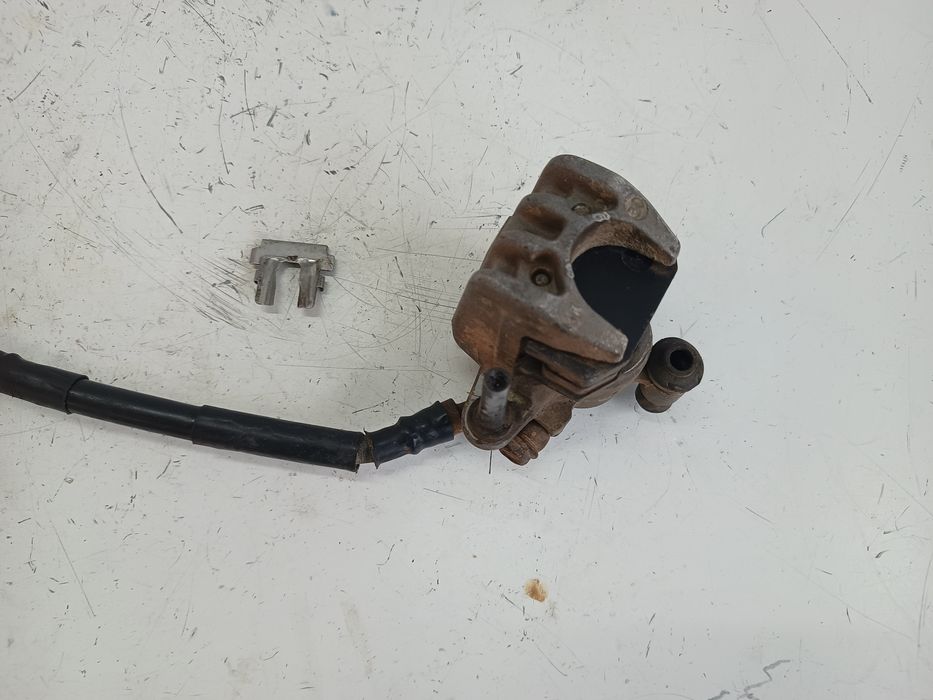 Zacisk hamulcowy tył tylny pompa hamulcowa tył Suzuki RM 125 / 250 95r