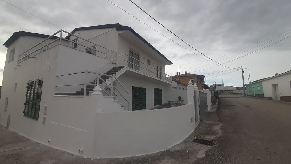 Vende-se Moradia 2 pisos, Cabeça Gorda, Torres Vedras
