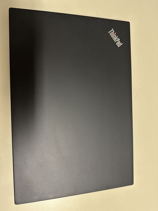 Portatil Lenovo T14S 1Gen