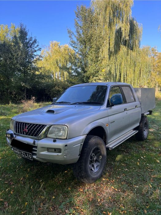 Mitsubishi  L200