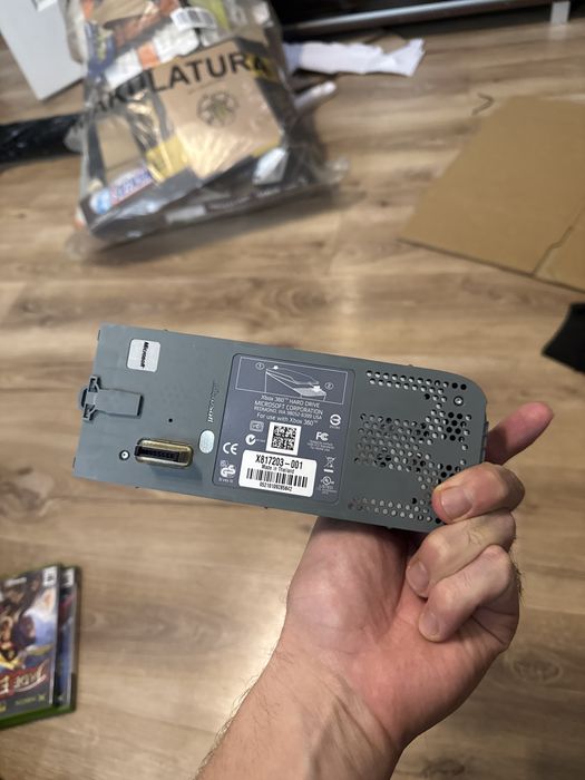 Dysk o pojemnosci 60 Gb do konsoli Xbox 360 FAT
