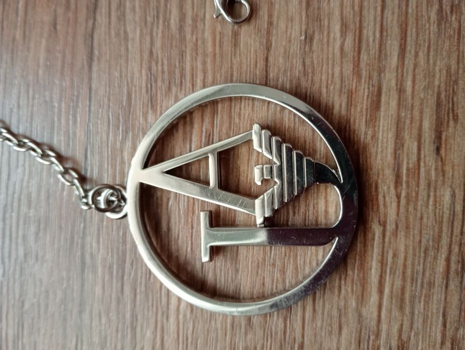 Georgio Armani  Підвіска на мумку