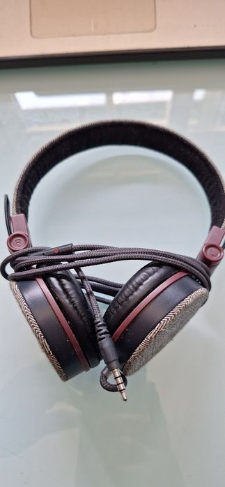 Headphones com fio Jack