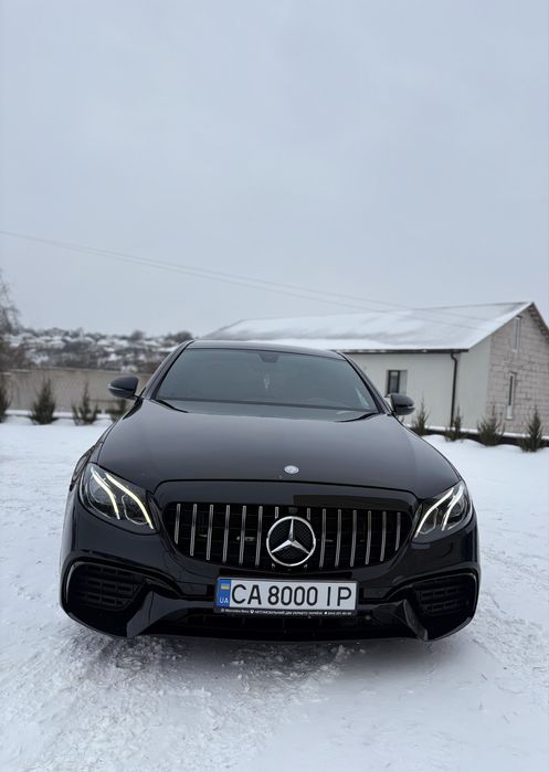 В продажі Mercedes w213 2016 рік,2.0 бензин