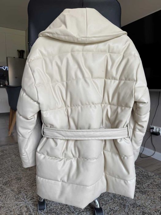 Kurtka zimowa damska Stradivarius, rozmiar S (36)