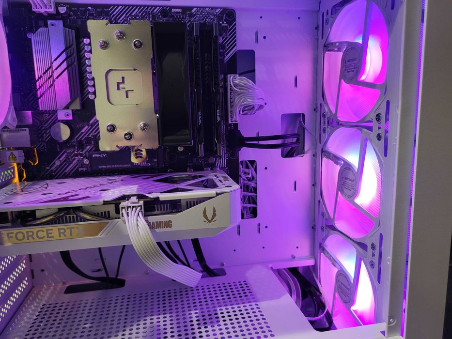 Komputer gamingowy PROROK Ryzen 5 RTX 5050 16GB RAM SSD 500GB Win11
