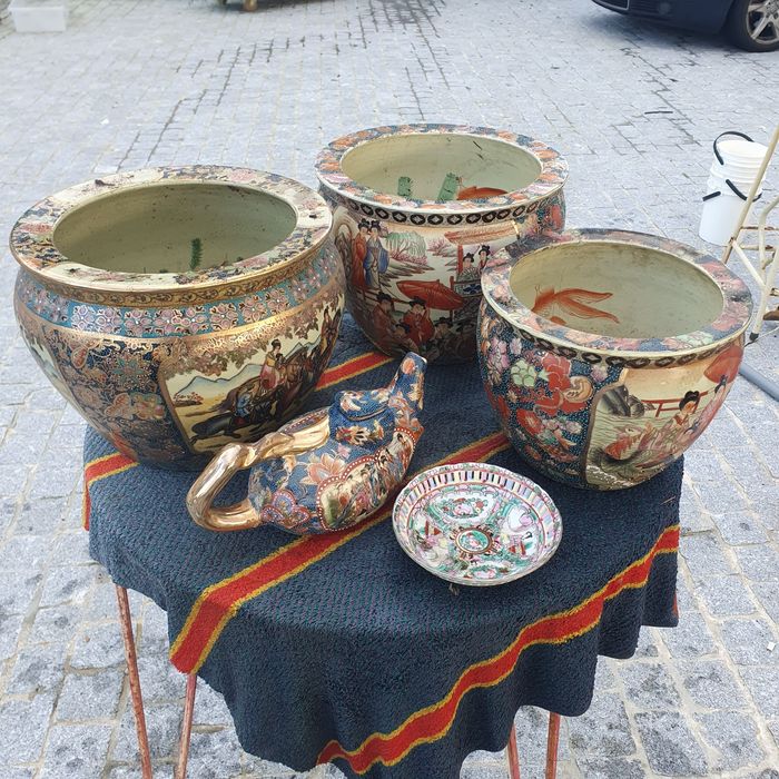 Varias peças decorativas