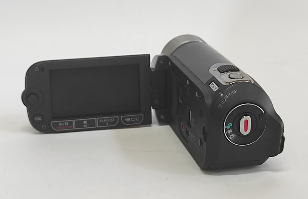 Видеокамера Canon Legria FS200