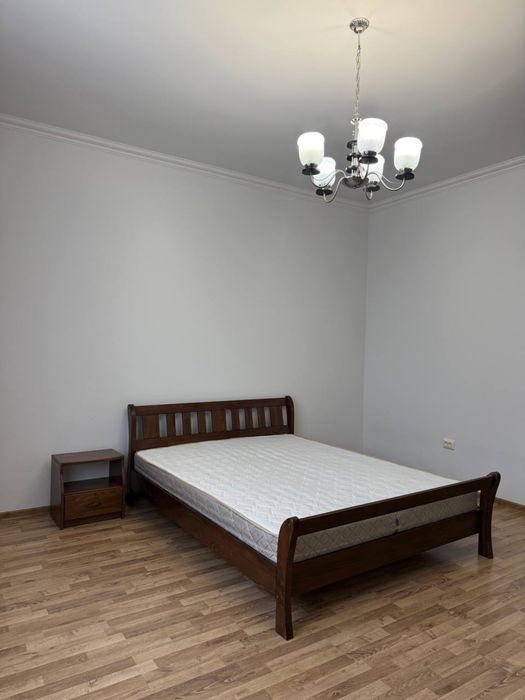 Продаж просторої 3 кімнотної квартири з газом