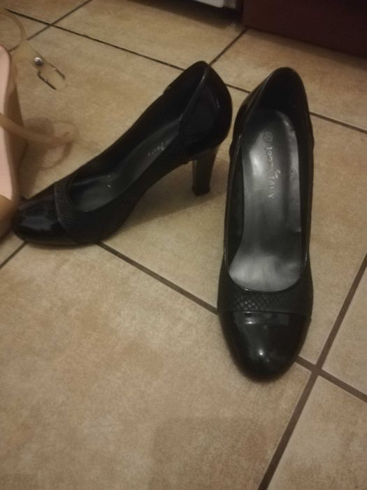 Buty damskie r 38
