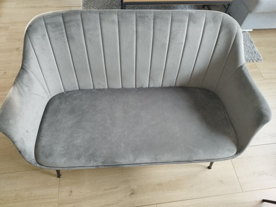 Mała sofa jak nowa