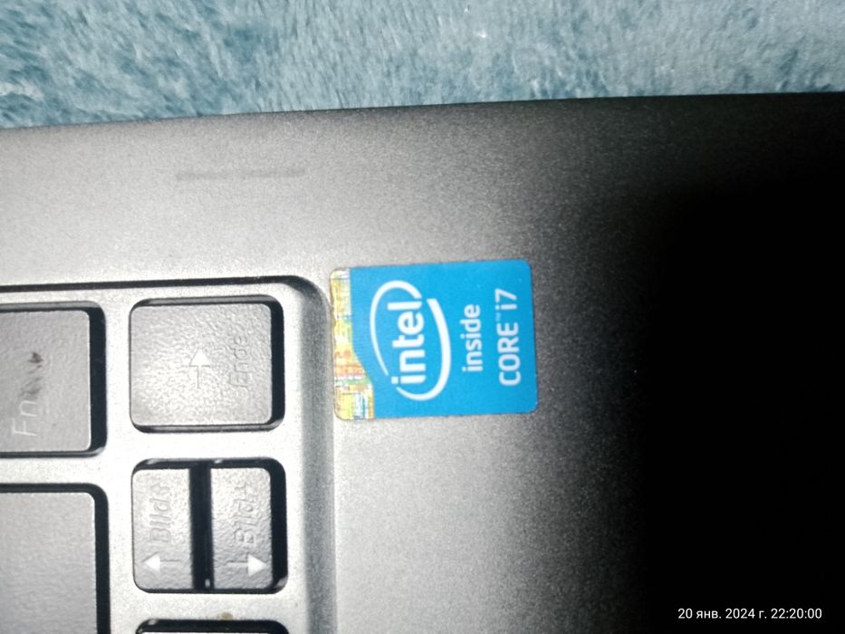 СРОЧНО Продам Ноутбук SCHENKER i7 6500u на запчасти или под востонавле