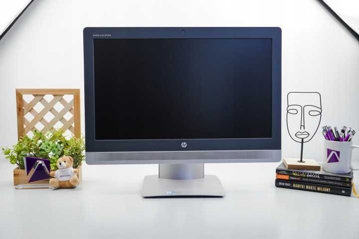 Komputer AIO HP 800 G2 23'' z kamerką FHD i5-6500 8GB 180GB SSD Win 11 Pro
