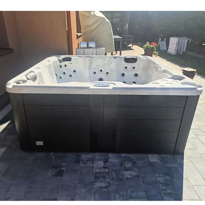 Jacuzi Nova z mocną pompą 5 HP - promocja!