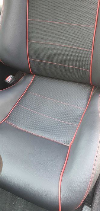 Bancos replica Recaro em pele