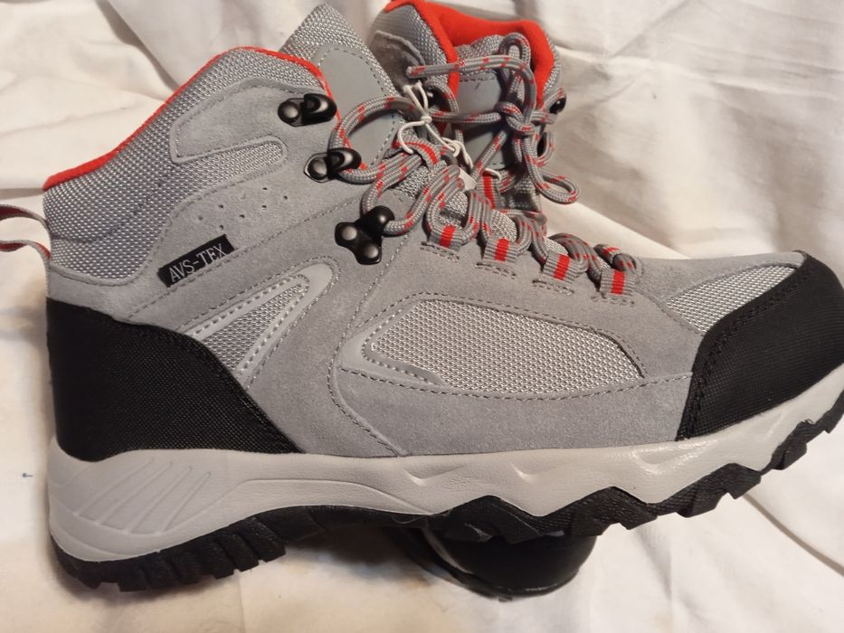 Трекинговые ботинки Walkx рр39 и 40