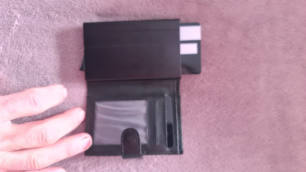 Carteira para cartoes de credito ou dua etc nova