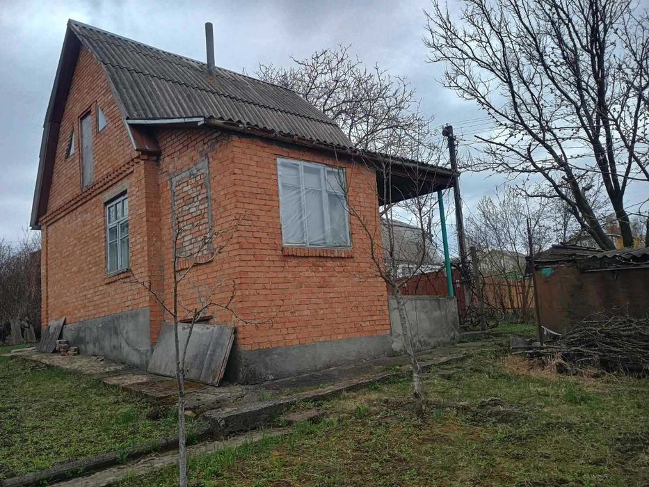 Дубово — будинок з ділянкою 6 соток