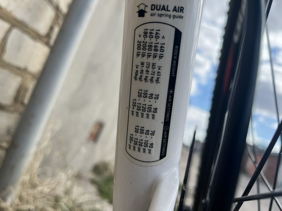 Велосипед двухпідвіс Giant anthem 3