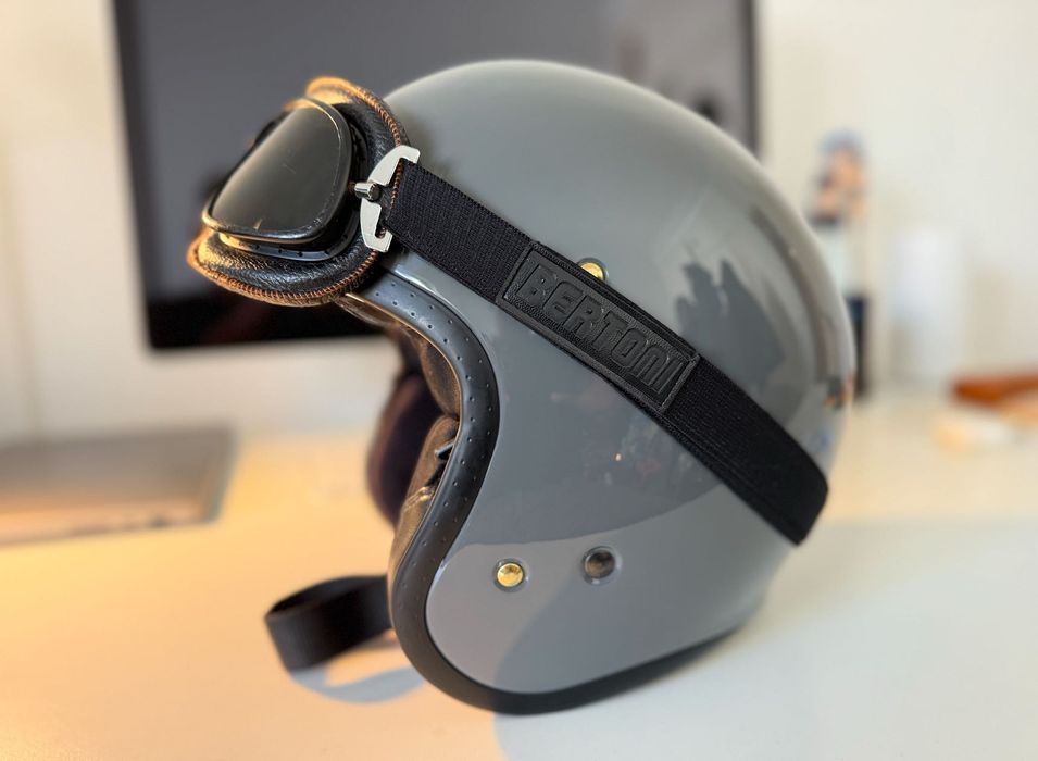 Capacete  Shoei J02 M