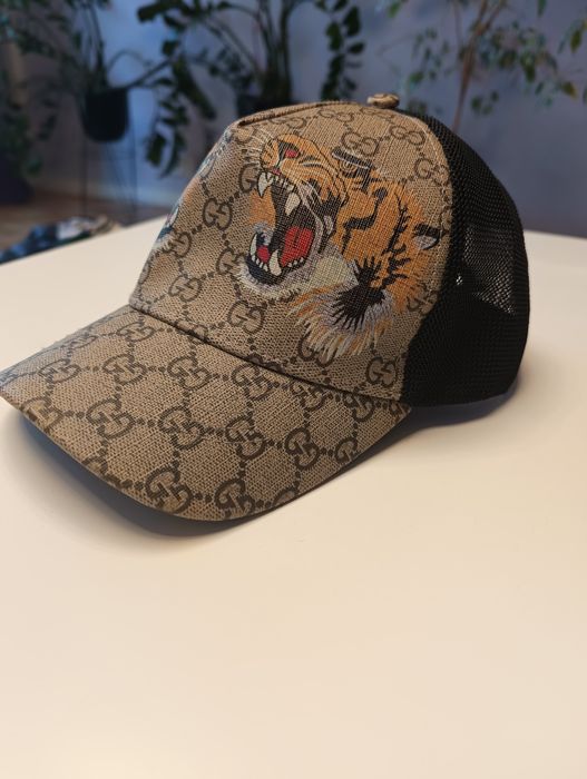 Czapka Gucci. Motyw Tygrysa.