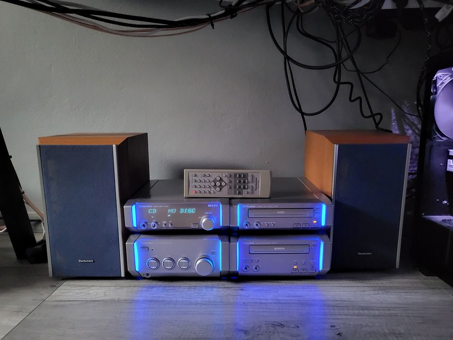 Wieża Technics HD55