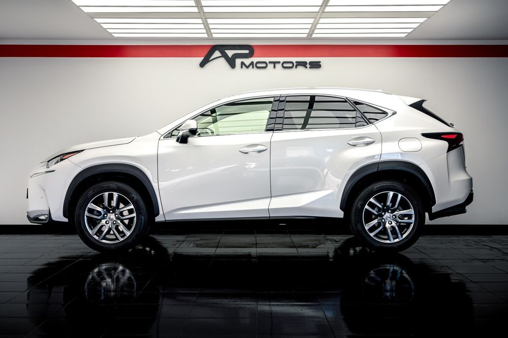 Lexus NX 300h Executive