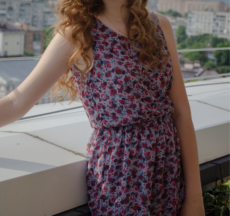 Плаття жіноче