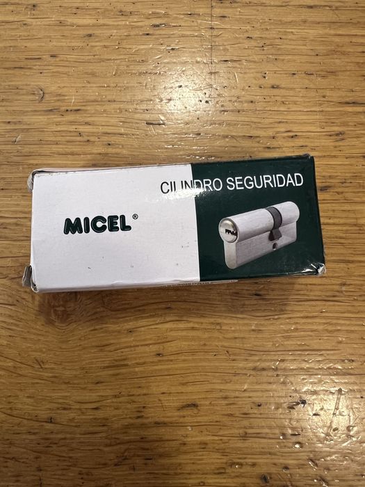 Cilindro de Segurança MICEL 30x50mm Latão - Novo com 5 Chaves