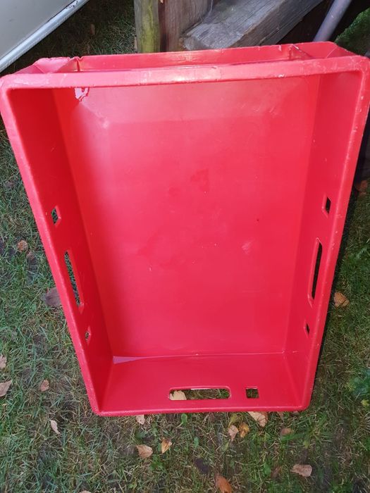 Pojemniki na mięso,skrzynki E1  60cmx40cmx12,5cm.Duża ilość.