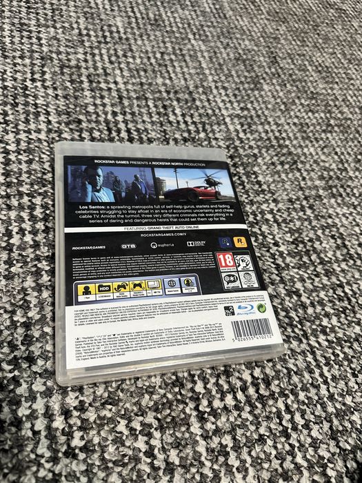 Sprzedam nie uzywana GTA V na Ps3