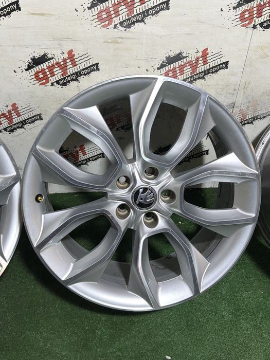 Komplet alufelg 5x112 19”