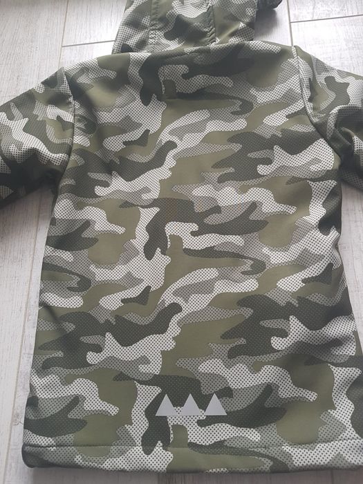 Kurtka softshell r.104