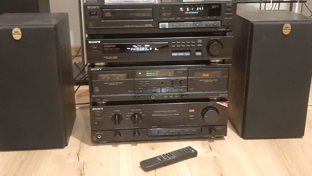 Wieza sony  z kolumnami lub  bez