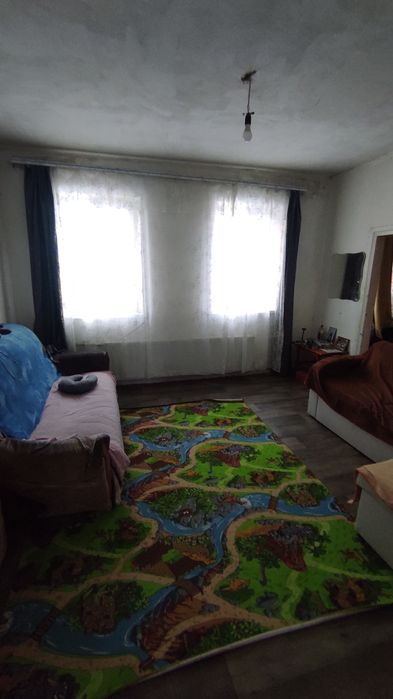 Продам дом с хорошей локацией