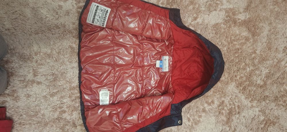 Зимовий костюм фірми Columbia  розмір  2Т