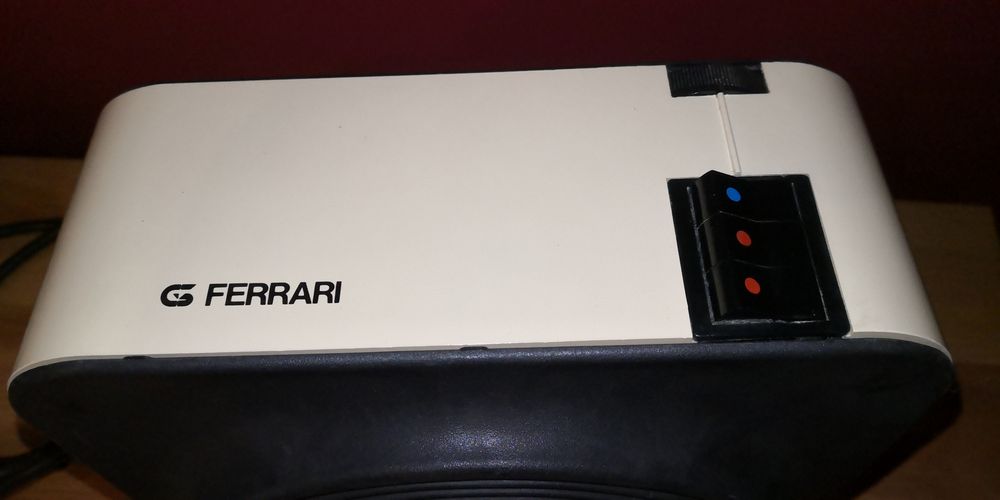 Termo ventilador Ferrari - apenas ar frio