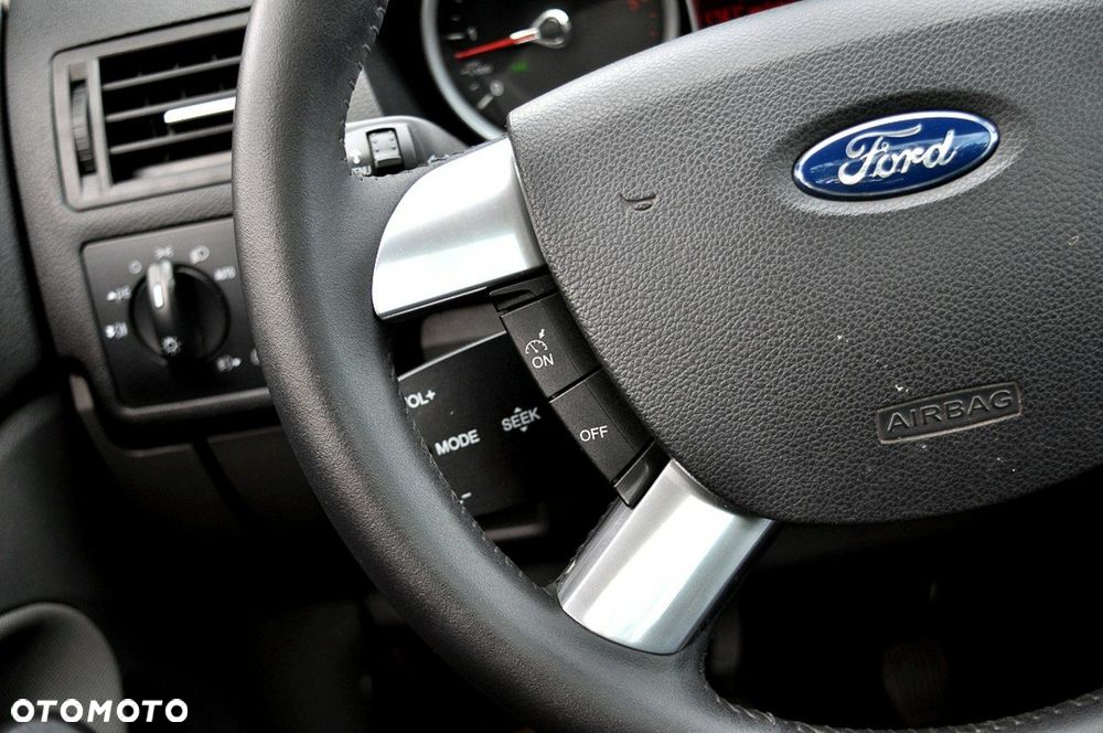 Ford Kuga 2.0 TDCi Titanium - 20