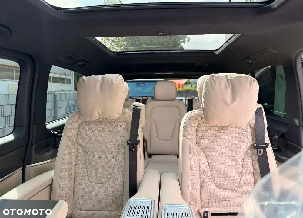 Mercedes-Benz Klasa V 300 d lang 9G-TRONIC Exclusive Edition - 11