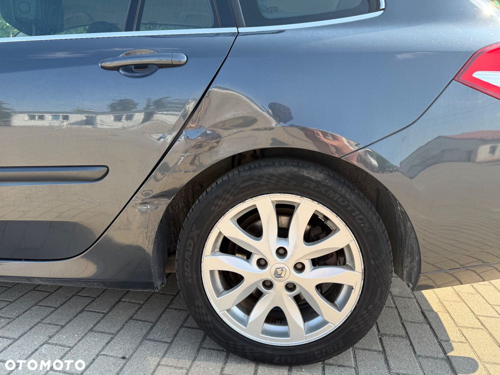 Renault Laguna 2.0 dCi Black Edition - 13