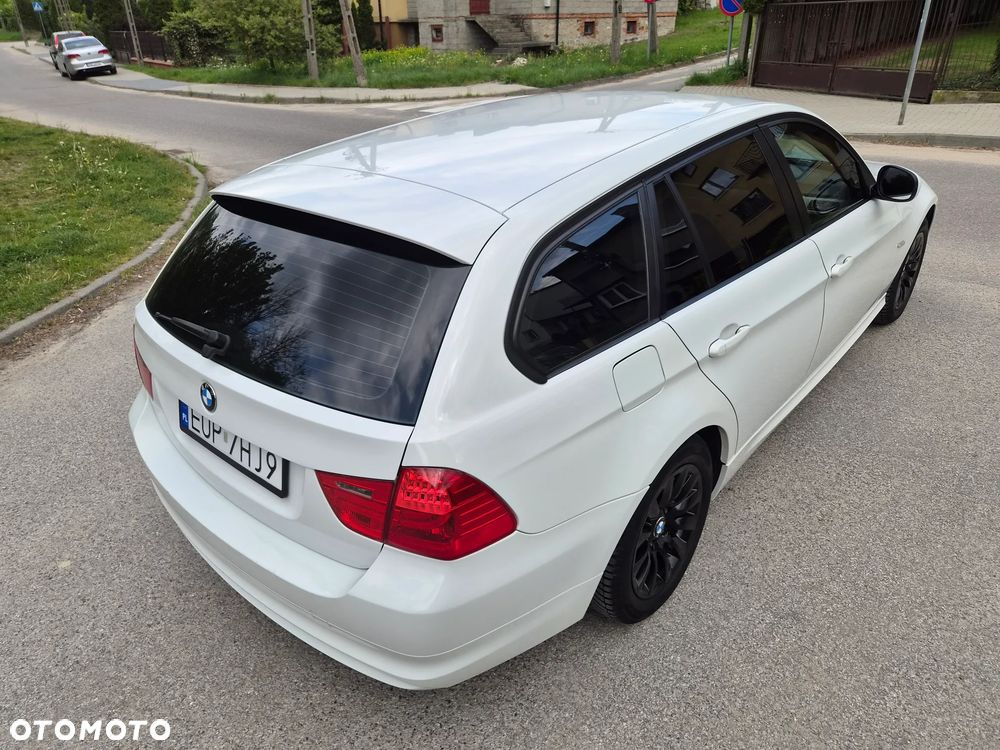 BMW Seria 3 - 15